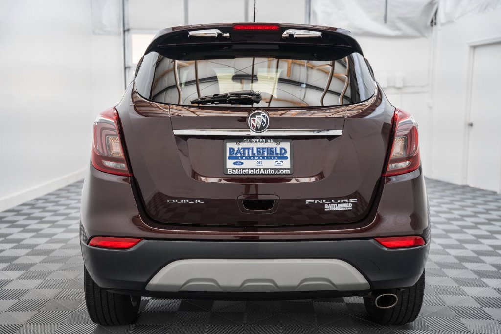 Used 2018 Buick Encore Sport Touring w/ Safety Package FWD image 6