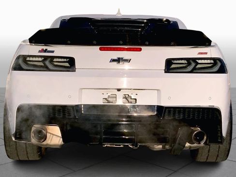 Used 2014 Chevrolet Camaro SS w/ RS Package image 4