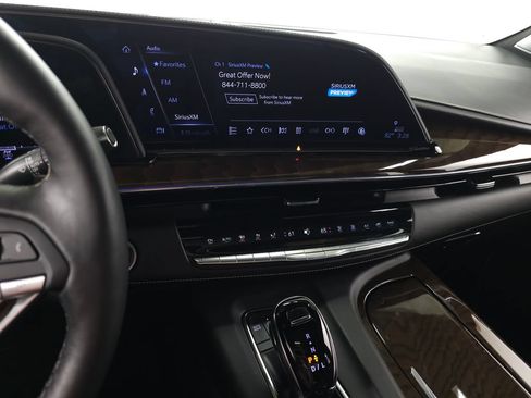 Certified 2024 Cadillac Escalade Sport Platinum w/ LPO, ONYX Package AWD/4WD image 28