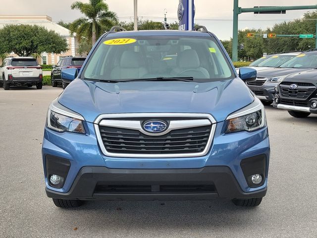Used 2021 Subaru Forester Premium AWD/4WD image 6