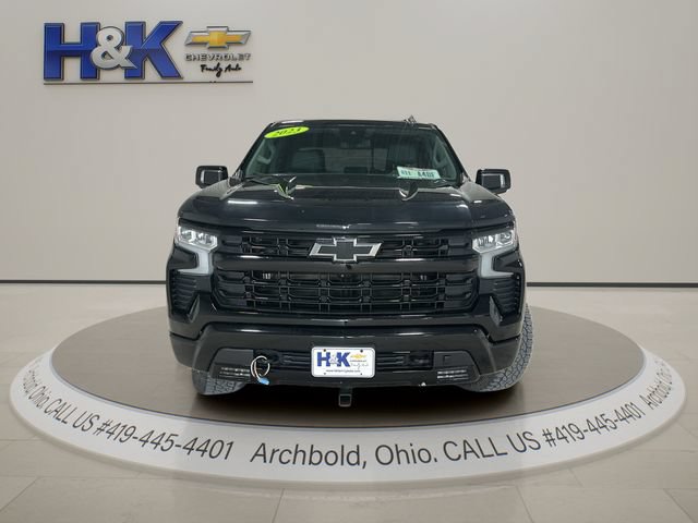 Used 2023 Chevrolet Silverado 1500 RST AWD/4WD image 2