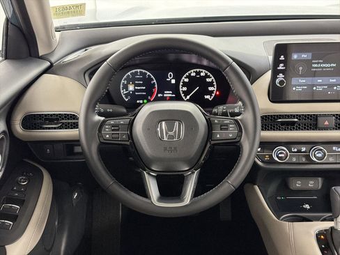 New 2026 Honda HR-V EX-L image 23
