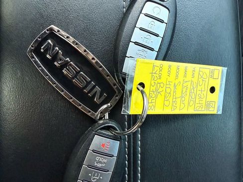 Used 2020 Nissan Sentra SV image 14