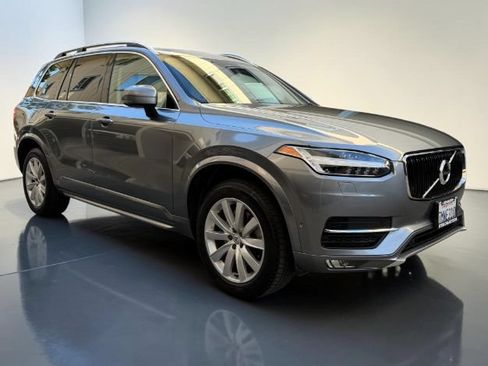 Used 2016 Volvo XC90 T6 Momentum AWD/4WD image 9