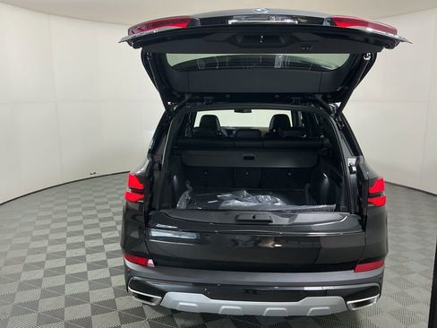 New 2026 BMW X5 sDrive40i w/ Climate Comfort Package image 6