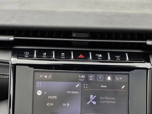 New 2025 Jeep Grand Cherokee Altitude image 15