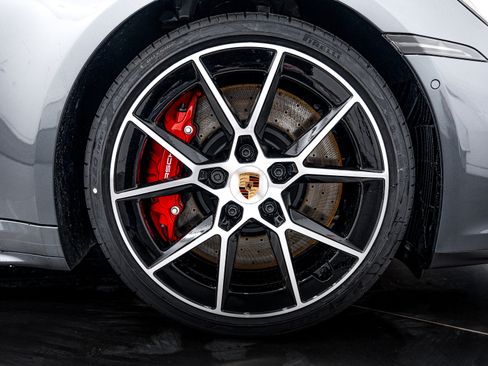 New 2026 Porsche 911 Carrera 4S image 11