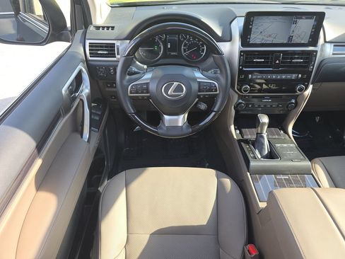 Certified 2023 Lexus GX 460 Premium w/ Premium Package AWD/4WD image 2