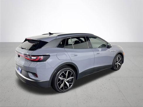 Used 2023 Volkswagen ID.4 Pro S image 6