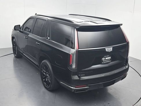 Used 2021 Cadillac Escalade Sport w/ Driver Assist Tech Package AWD/4WD image 57