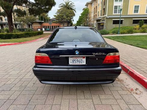 Used 2001 BMW 740iL RWD image 7