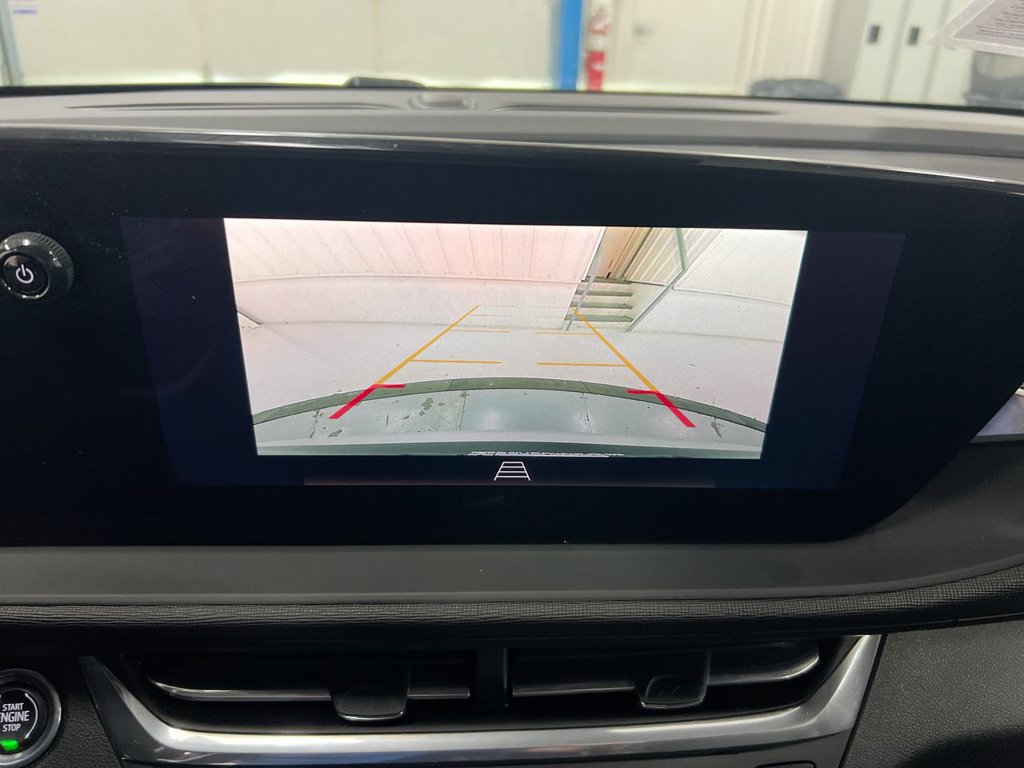 Used 2024 Buick Envista Preferred FWD image 15
