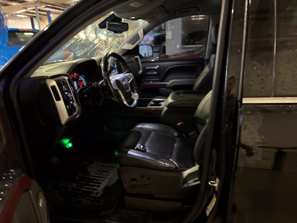 Used 2018 GMC Sierra 1500 SLT AWD/4WD image 5
