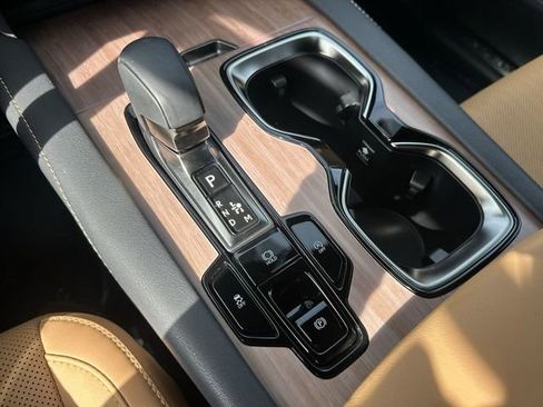 Used 2025 Lexus RX 350 Premium image 15