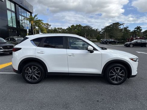 Used 2018 MAZDA CX-5 Touring w/ Preferred Equipment Package image 6