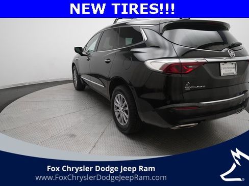 Used 2024 Buick Enclave Essence w/ LPO, Floor Liner Package image 34