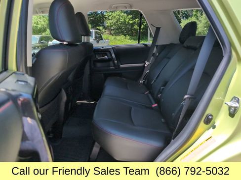 Used 2023 Toyota 4Runner TRD Off-Road Premium AWD/4WD image 25