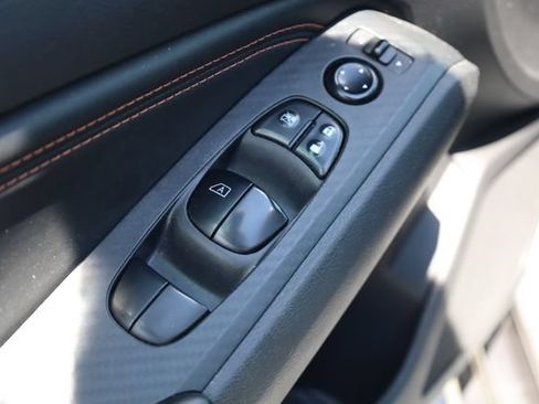 Used 2020 Nissan Altima 2.0 SR FWD image 17