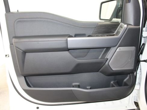 New 2025 Ford F150 Lariat w/ Equipment Group 502A High image 23