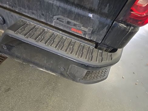 Used 2021 GMC Sierra 1500 AT4 w/ AT4 Value Package image 7