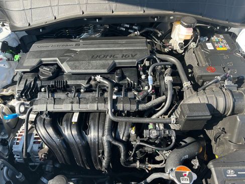 Used 2025 Hyundai Kona SEL image 25