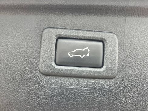 Used 2015 Subaru Outback 3.6R Limited AWD/4WD image 26