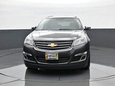 Used 2017 Chevrolet Traverse LT AWD/4WD image 2