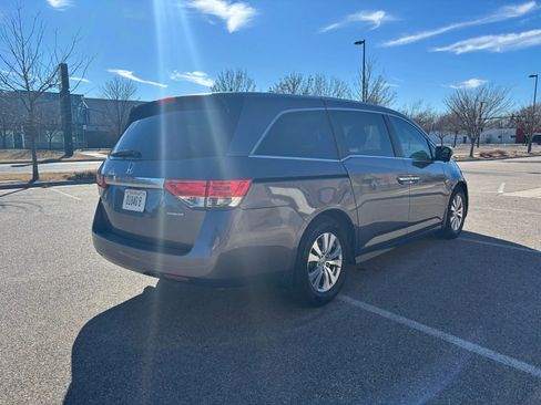 Used 2016 Honda Odyssey SE image 7