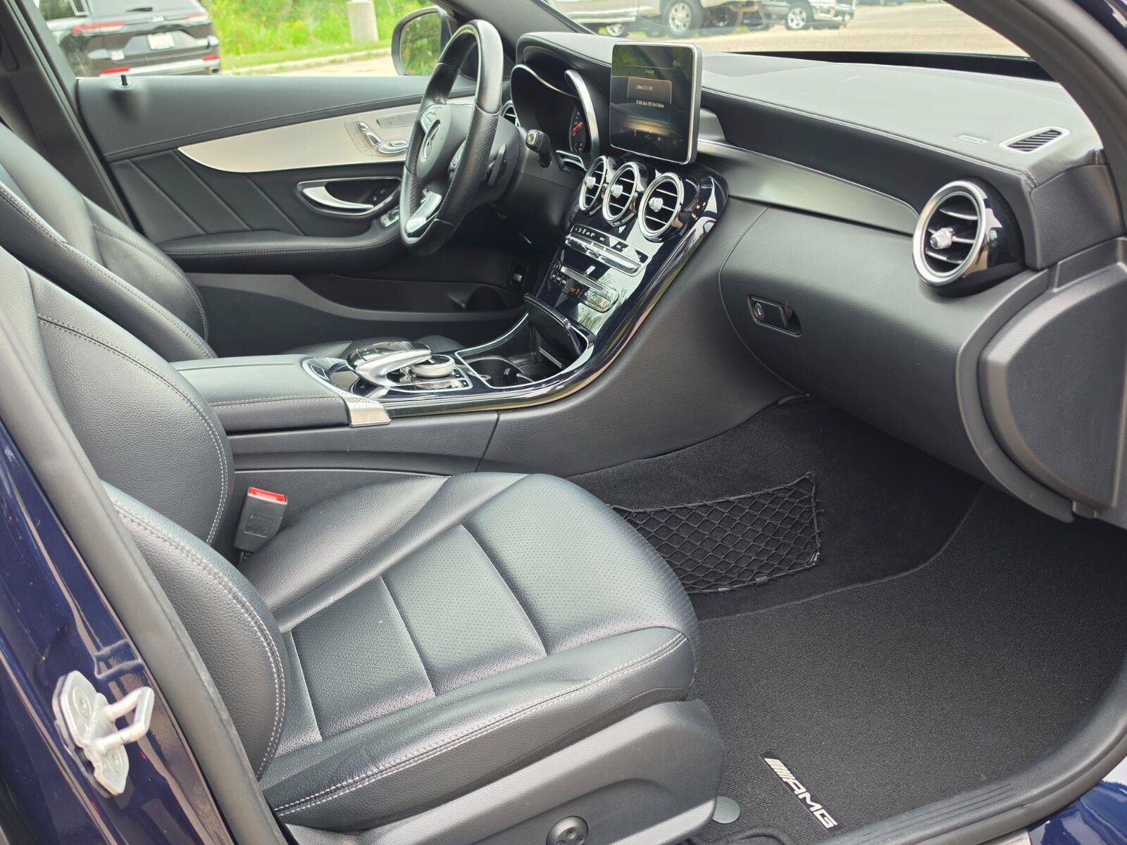 Used 2016 Mercedes-Benz C 300 4MATIC Sedan image 15
