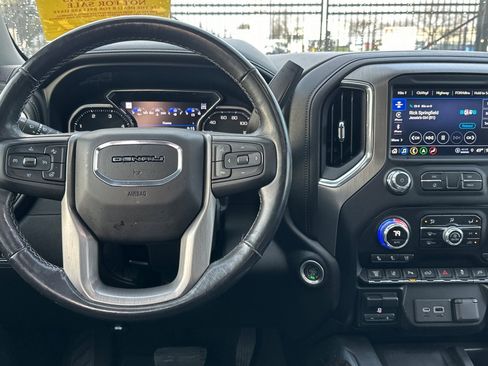 Used 2022 GMC Sierra 2500 Denali w/ Denali Ultimate Package image 16