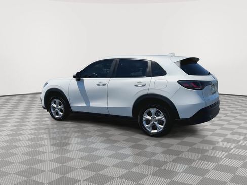Used 2025 Honda HR-V LX image 6