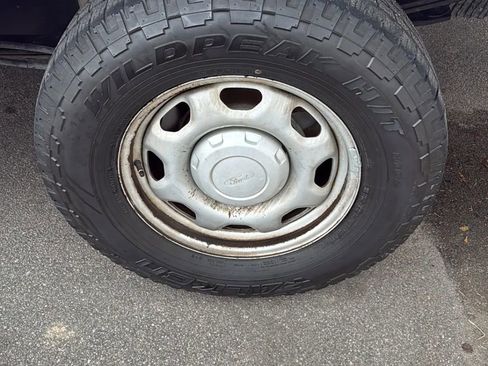 Used 2014 Ford F150 XL w/ Equipment Group 101A Mid AWD/4WD image 30