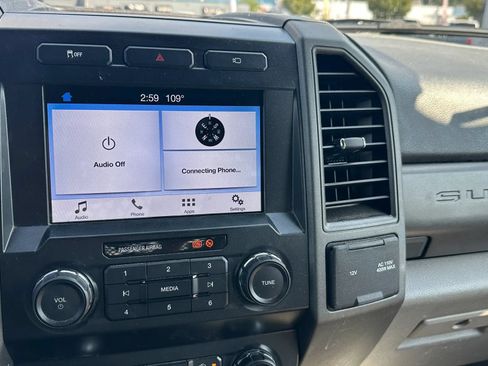 Used 2019 Ford F250 XL w/ Power Equipment Group AWD/4WD image 14