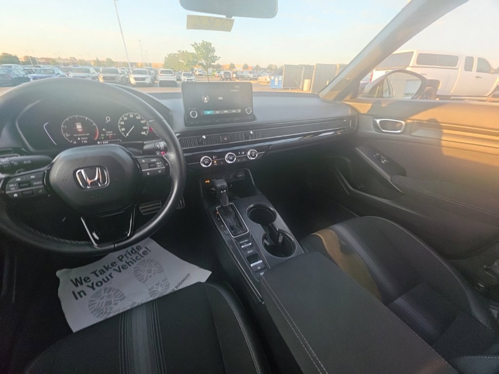 Used 2025 Honda Civic Sport image 24