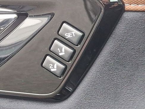 Used 2025 Subaru Forester Touring w/ Touring Package image 25