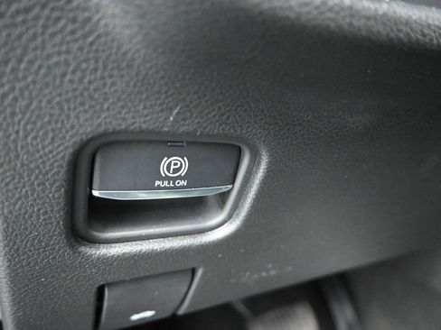 Used 2022 Jeep Grand Cherokee Limited 4xe image 22