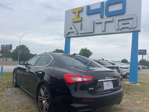 Used 2018 Maserati Ghibli S GranSport Q4 AWD/4WD image 15