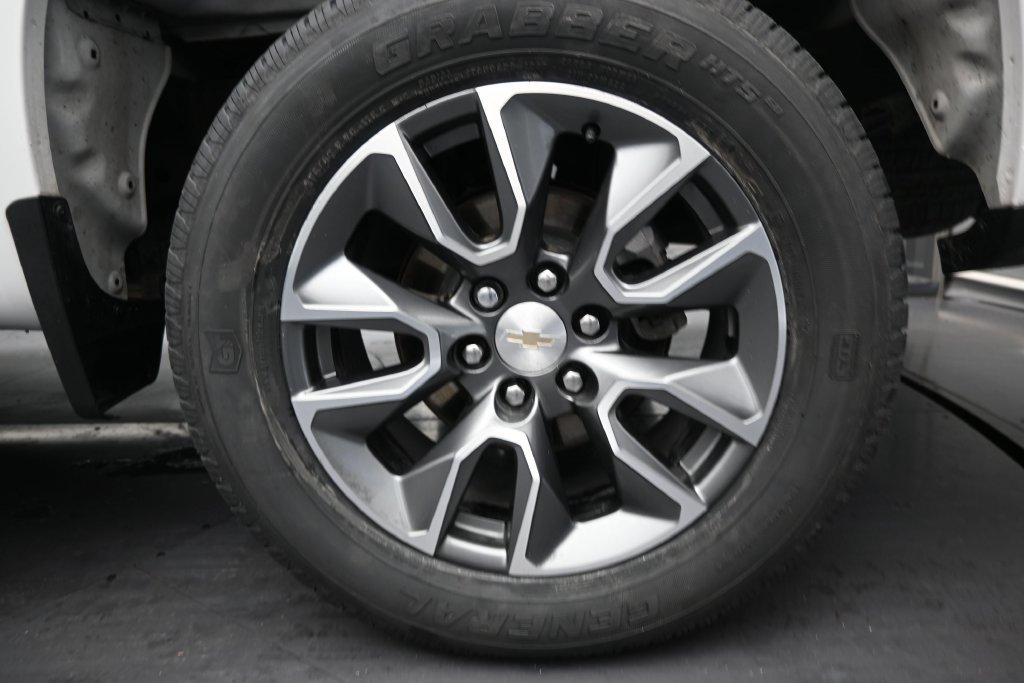 Used 2023 Chevrolet Silverado 1500 LT RWD image 10