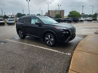 New 2026 Nissan Rogue SV w/ Cold Weather Package