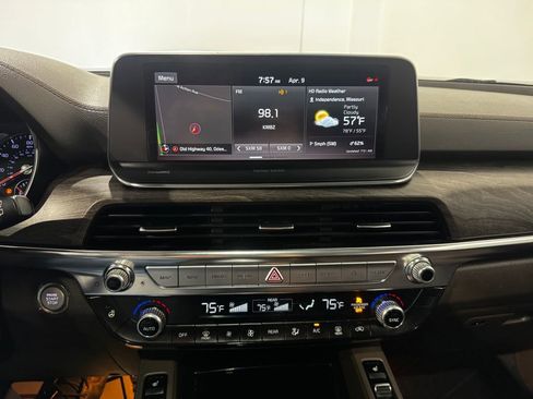 Used 2020 Kia Telluride SX w/ Towing Package AWD/4WD image 13