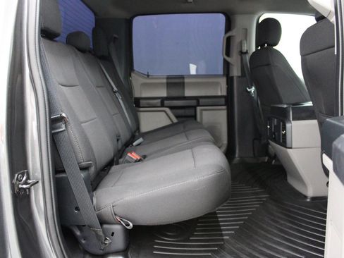 Used 2019 Ford F150 XL w/ Equipment Group 101A Mid AWD/4WD image 11