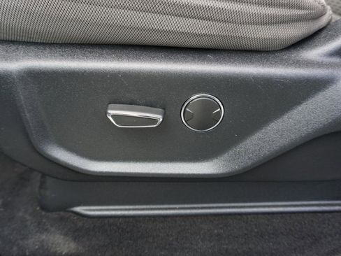 Used 2019 Ford F250 XLT w/ XLT Value Package AWD/4WD image 15