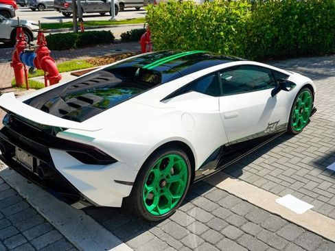 Used 2023 Lamborghini Huracan Tecnica RWD image 27