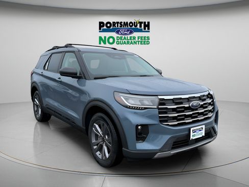 New 2026 Ford Explorer Active w/ Active Comfort Package AWD/4WD image 1