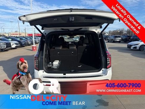 New 2026 Nissan Armada SL w/ Captain's Chari Seat Package AWD/4WD image 11