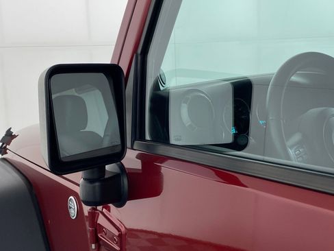 Used 2013 Jeep Wrangler Unlimited Sport image 23