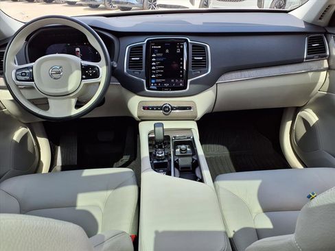 Certified 2023 Volvo XC90 B6 Core w/ Protection Package Premier image 17