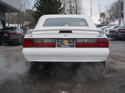 Used 1993 Ford Mustang LX image 8