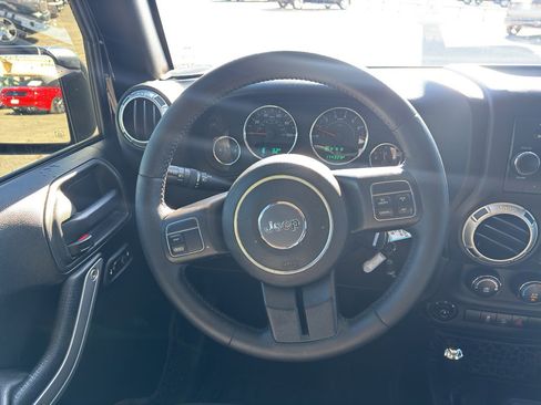 Used 2017 Jeep Wrangler Unlimited Sport w/ Quick Order Package 24S image 13