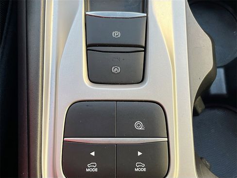 Used 2022 Ford Explorer XLT w/ Class IV Trailer Tow Package image 20